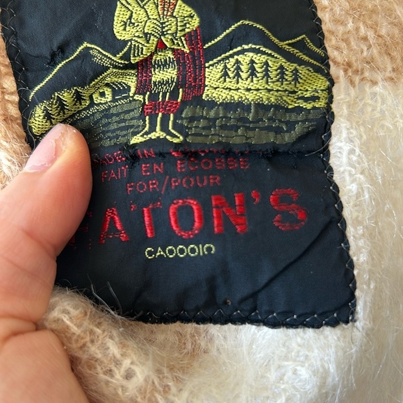 Vintage Eatons Wool Mohair Throw shawl plaid fluffy blanket scarf cream brown - Picture 3 of 5